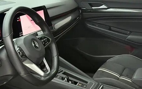 Volkswagen Golf VIII, 2021 год, 1 921 000 рублей, 14 фотография