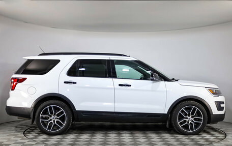 Ford Explorer VI, 2015 год, 1 899 000 рублей, 4 фотография