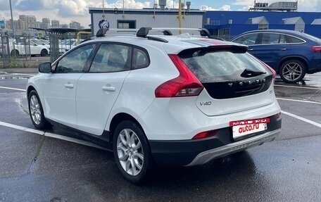 Volvo V40 Cross Country I, 2016 год, 1 850 000 рублей, 7 фотография