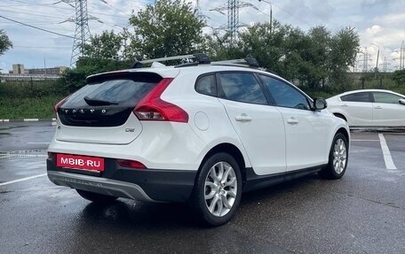 Volvo V40 Cross Country I, 2016 год, 1 850 000 рублей, 5 фотография