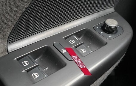 Volkswagen Jetta VI, 2008 год, 285 000 рублей, 15 фотография