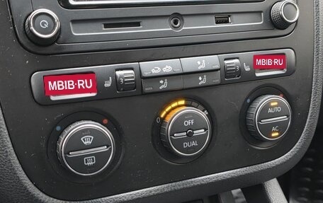 Volkswagen Jetta VI, 2008 год, 285 000 рублей, 14 фотография