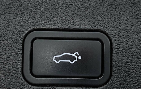 Geely Atlas, 2023 год, 1 899 000 рублей, 18 фотография