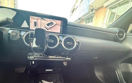 Mercedes-Benz A-Класс, 2022 год, 1 650 000 рублей, 11 фотография