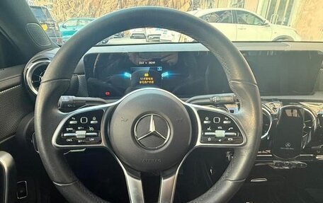 Mercedes-Benz A-Класс, 2022 год, 1 650 000 рублей, 9 фотография