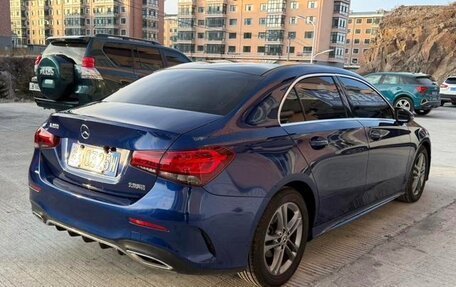 Mercedes-Benz A-Класс, 2022 год, 1 650 000 рублей, 6 фотография