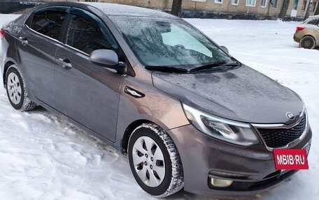 KIA Rio III рестайлинг, 2015 год, 800 000 рублей, 13 фотография