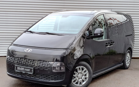 Hyundai Staria, 2021 год, 4 370 000 рублей, 1 фотография