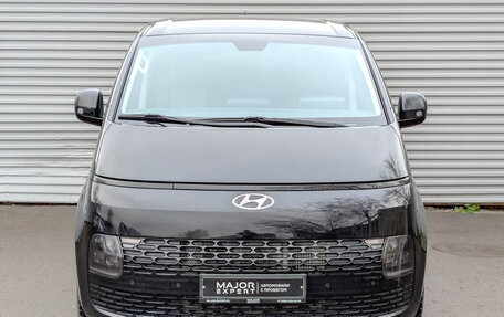 Hyundai Staria, 2021 год, 4 370 000 рублей, 2 фотография