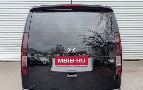 Hyundai Staria, 2021 год, 4 370 000 рублей, 6 фотография