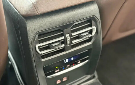 BMW 3 серия, 2023 год, 3 780 000 рублей, 13 фотография