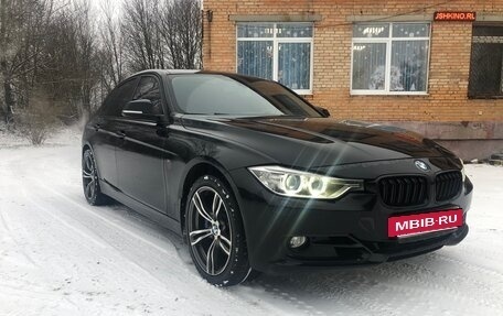 BMW 3 серия, 2013 год, 1 780 000 рублей, 3 фотография