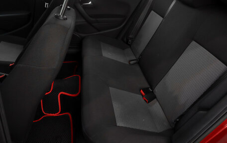 Volkswagen Polo VI (EU Market), 2011 год, 899 000 рублей, 13 фотография