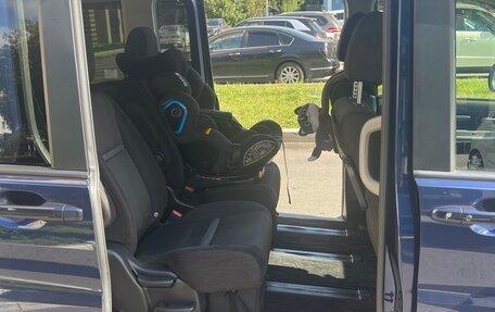 Honda Stepwgn IV, 2018 год, 2 400 000 рублей, 13 фотография