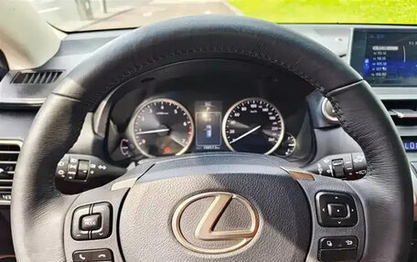 Lexus NX I, 2015 год, 2 300 011 рублей, 6 фотография