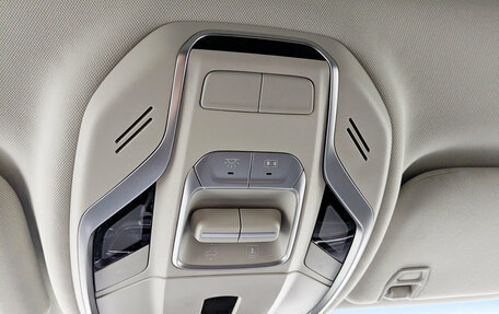 Geely Atlas, 2022 год, 1 880 000 рублей, 28 фотография