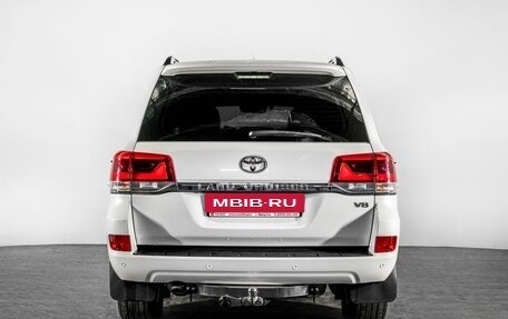 Toyota Land Cruiser 200, 2016 год, 6 180 000 рублей, 3 фотография