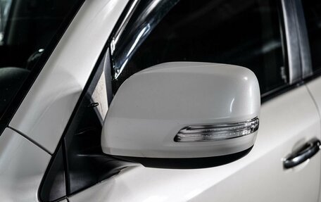 Toyota Land Cruiser 200, 2016 год, 6 180 000 рублей, 23 фотография