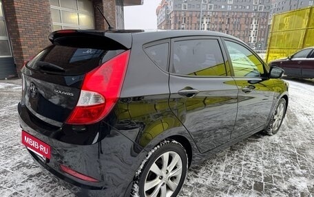 Hyundai Solaris II рестайлинг, 2015 год, 1 250 000 рублей, 4 фотография