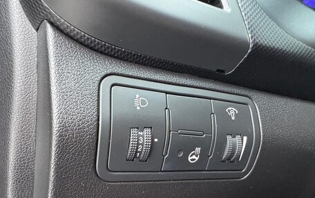 Hyundai Solaris II рестайлинг, 2015 год, 1 250 000 рублей, 16 фотография