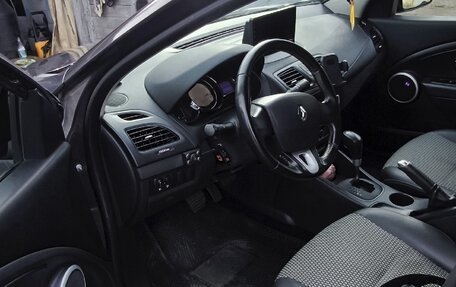 Renault Fluence I, 2012 год, 900 000 рублей, 2 фотография