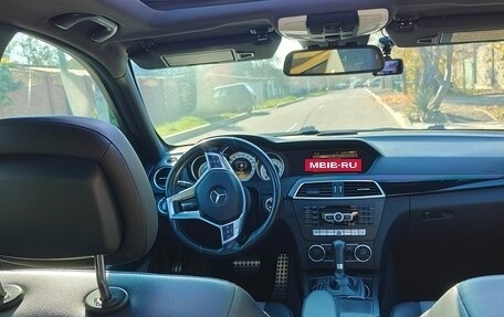 Mercedes-Benz C-Класс, 2011 год, 1 600 000 рублей, 8 фотография