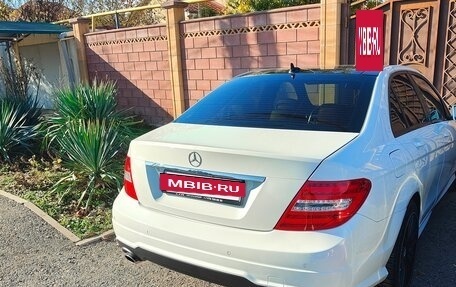 Mercedes-Benz C-Класс, 2011 год, 1 600 000 рублей, 17 фотография