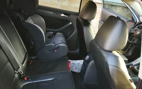 Volkswagen Jetta VI, 2013 год, 1 100 000 рублей, 6 фотография