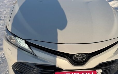 Toyota Camry, 2021 год, 3 150 000 рублей, 4 фотография