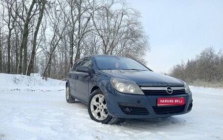 Opel Astra H, 2005 год, 445 000 рублей, 1 фотография