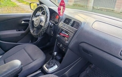 Volkswagen Polo VI (EU Market), 2011 год, 800 000 рублей, 1 фотография