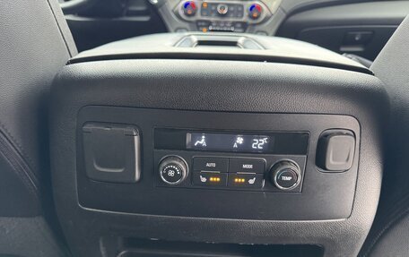 Chevrolet Tahoe IV, 2018 год, 3 150 000 рублей, 25 фотография