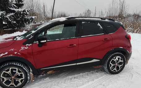 Renault Kaptur I рестайлинг, 2019 год, 1 350 000 рублей, 8 фотография