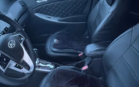 Hyundai Solaris II рестайлинг, 2012 год, 850 000 рублей, 10 фотография