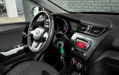 KIA Rio III рестайлинг, 2013 год, 745 000 рублей, 14 фотография