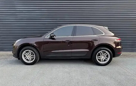 Porsche Macan I рестайлинг, 2021 год, 6 247 500 рублей, 3 фотография