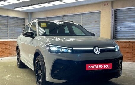 Volkswagen Tiguan, 2025 год, 4 820 000 рублей, 3 фотография