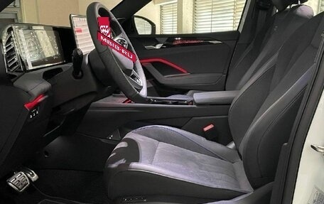 Volkswagen Tiguan, 2025 год, 4 820 000 рублей, 14 фотография