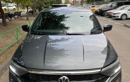 Volkswagen Polo VI (EU Market), 2021 год, 1 800 000 рублей, 1 фотография