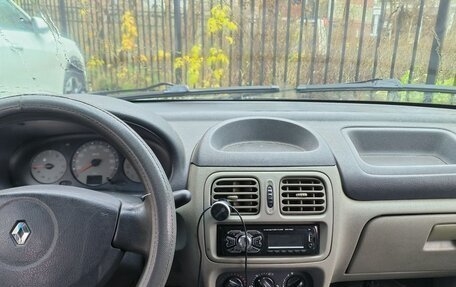 Renault Symbol I, 2005 год, 110 000 рублей, 4 фотография