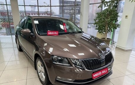 Skoda Octavia, 2017 год, 1 830 000 рублей, 3 фотография
