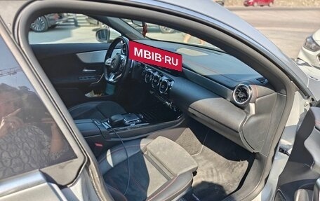 Mercedes-Benz CLA, 2021 год, 2 850 000 рублей, 3 фотография