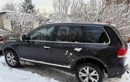 Volkswagen Touareg III, 2004 год, 680 000 рублей, 3 фотография