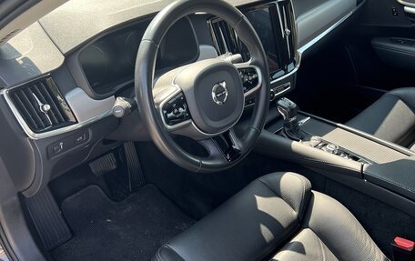 Volvo V90 Cross Country I рестайлинг, 2019 год, 3 600 000 рублей, 9 фотография