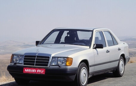 Mercedes-Benz W124, 1988 год, 450 000 рублей, 1 фотография