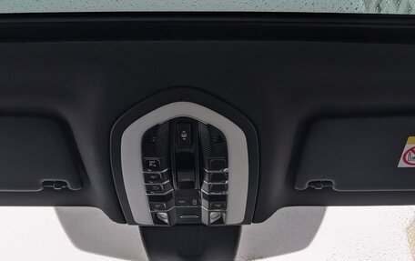 Porsche Macan I рестайлинг, 2023 год, 7 995 000 рублей, 29 фотография