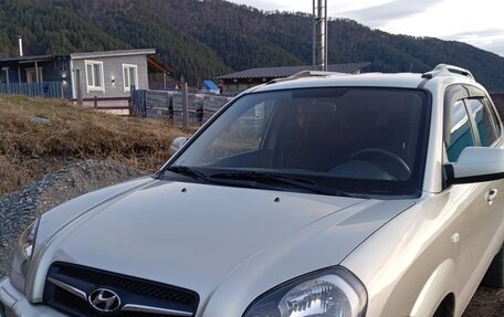 Hyundai Tucson III, 2008 год, 850 000 рублей, 16 фотография