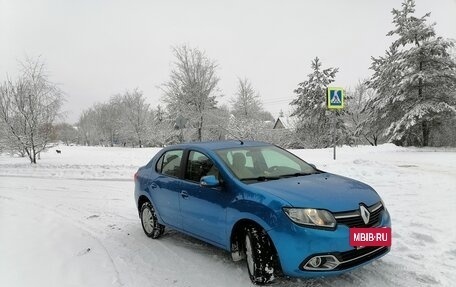 Renault Logan II, 2017 год, 750 000 рублей, 3 фотография