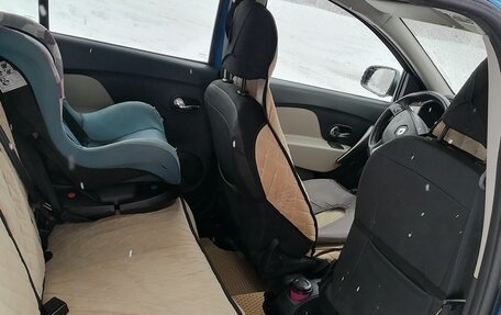 Renault Logan II, 2017 год, 750 000 рублей, 15 фотография