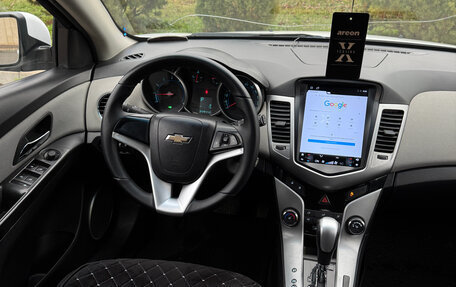 Chevrolet Cruze II, 2011 год, 750 000 рублей, 4 фотография